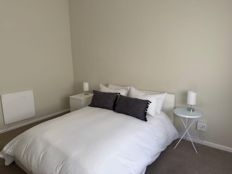 To Let 3 Bedroom Property for Rent in Bantry Bay Western Cape